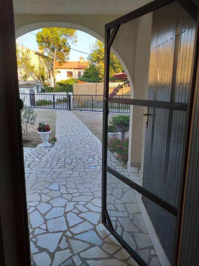 Villa Kadinela, 200M From Kamenjak, Huge Quiet Garden With Barbecue, 2 New Kitchens プレマントゥーラ エクステリア 写真