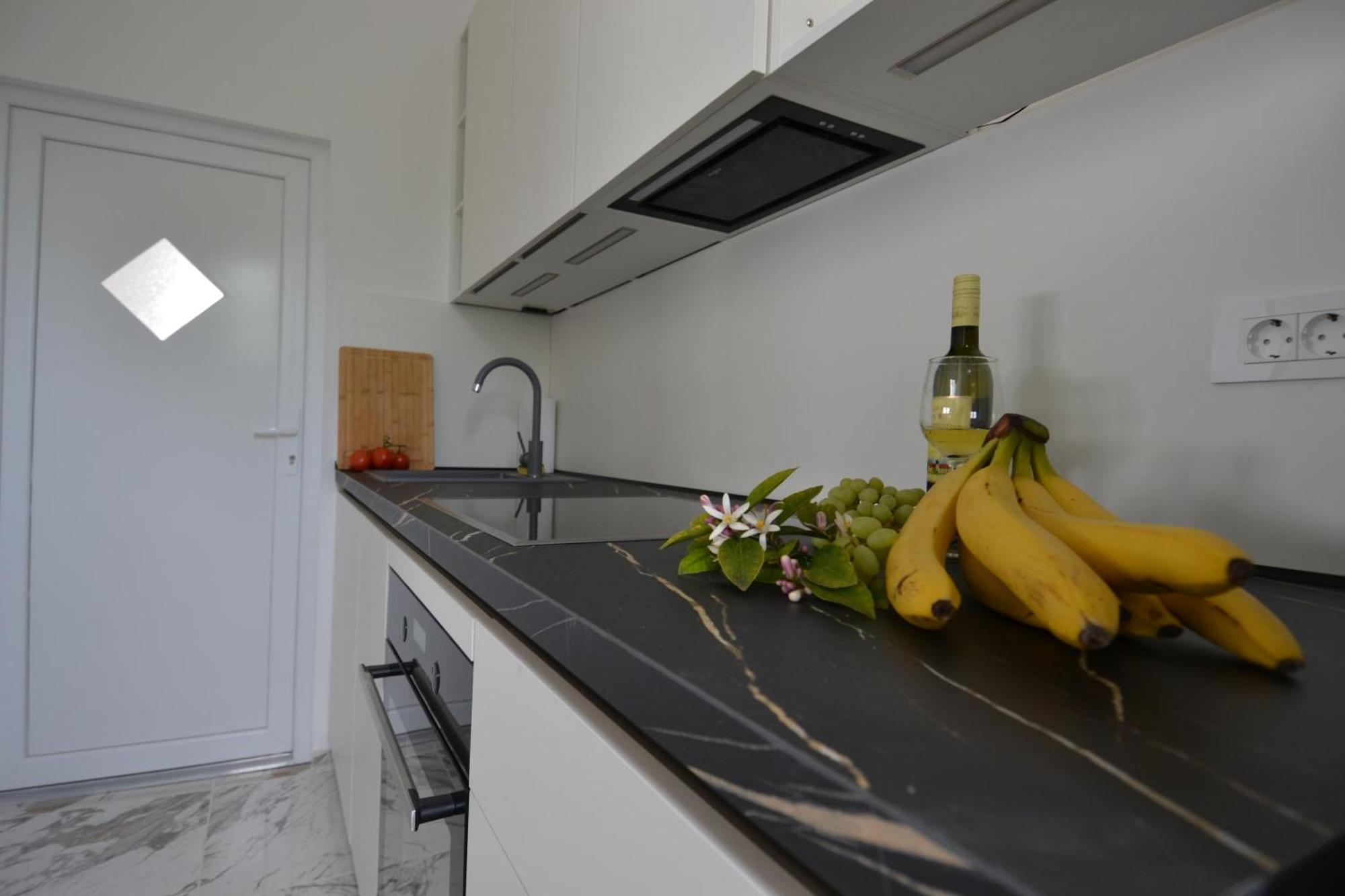 Villa Kadinela, 200M From Kamenjak, Huge Quiet Garden With Barbecue, 2 New Kitchens プレマントゥーラ エクステリア 写真